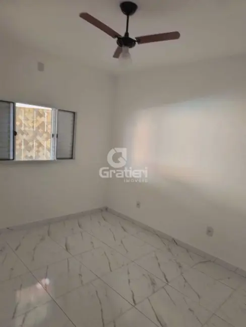 Foto 6 de Casa com 2 quartos à venda, 170m2 em Vila José Bonifácio, Araraquara - SP