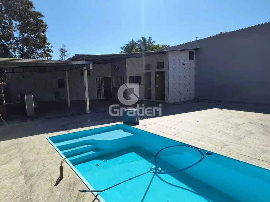 Foto 1 de Casa com 2 quartos à venda, 170m2 em Vila José Bonifácio, Araraquara - SP
