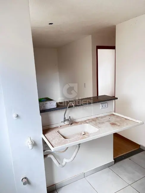 Foto 9 de Apartamento com 2 quartos à venda, 39m2 em Jardim Quitandinha II, Araraquara - SP