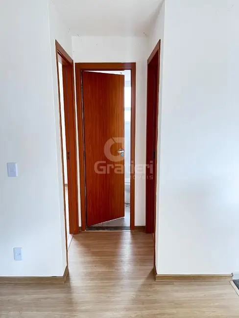 Foto 6 de Apartamento com 2 quartos à venda, 39m2 em Jardim Quitandinha II, Araraquara - SP