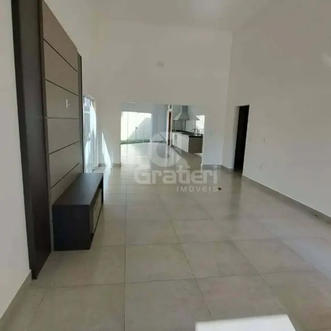 Casa de Condomínio com 3 quartos à venda, 178m2 em Quinta do Salto Residence, Araraquara - SP - imagem 5 Foto 5 de Casa de Condomínio com 3 quartos à venda, 178m2 em Quinta do Salto Residence, Araraquara - SP