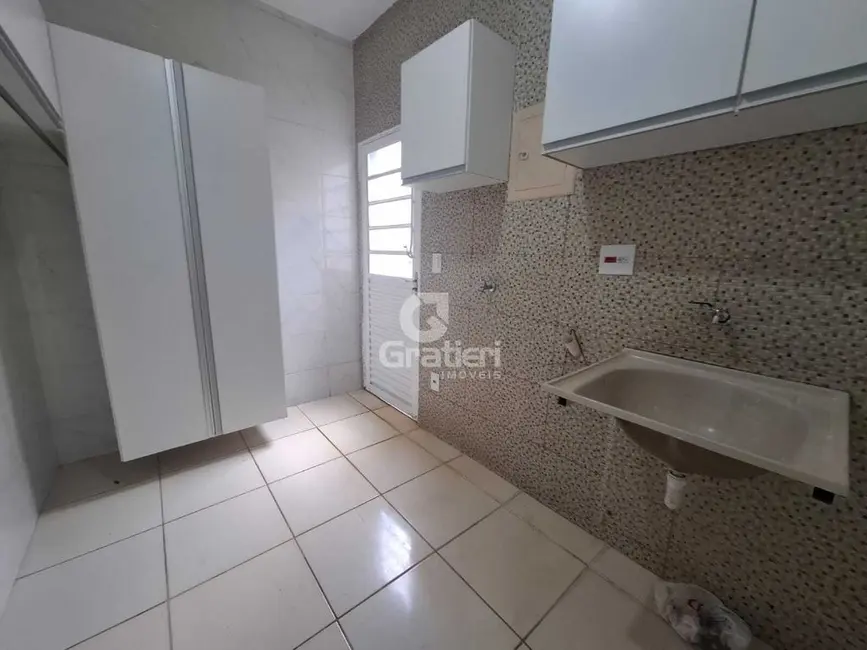 Sobrado com 3 quartos para alugar, 149m2 em Vila Melhado, Araraquara - SP - imagem 4 Foto 4 de Sobrado com 3 quartos para alugar, 149m2 em Vila Melhado, Araraquara - SP