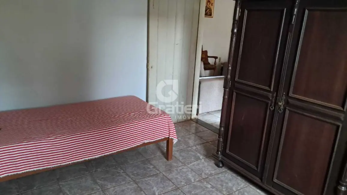 Casa com 3 quartos à venda, 110m2 em Araraquara - SP - imagem 9 Foto 9 de Casa com 3 quartos à venda, 110m2 em Araraquara - SP