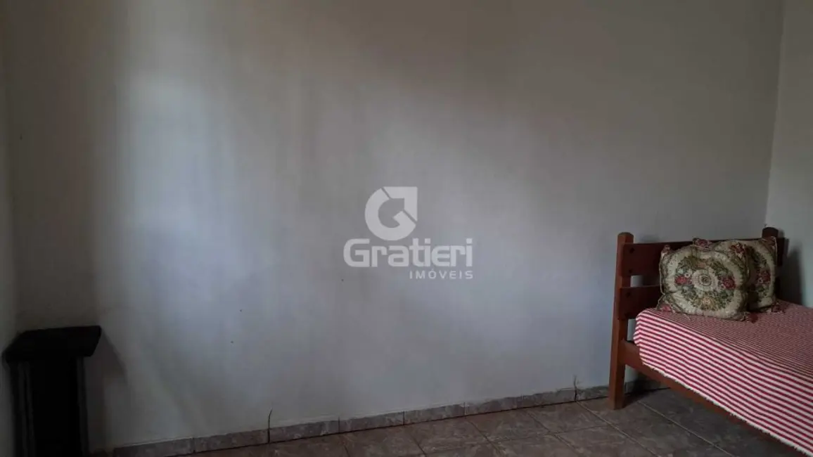 Casa com 3 quartos à venda, 110m2 em Araraquara - SP - imagem 4 Foto 4 de Casa com 3 quartos à venda, 110m2 em Araraquara - SP