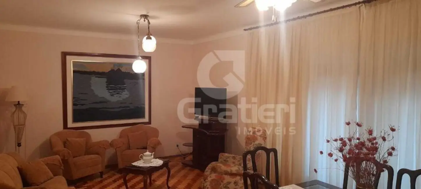 Foto 7 de Casa com 3 quartos à venda, 202m2 em Centro, Araraquara - SP