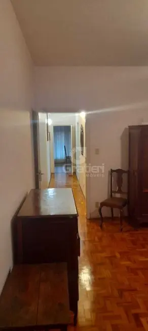 Foto 6 de Casa com 3 quartos à venda, 202m2 em Centro, Araraquara - SP