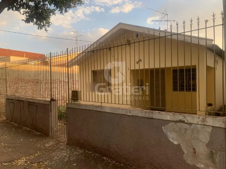 Casa com 3 quartos à venda, 107m2 em Jardim Domingos Sávio, Araraquara - SP - imagem 3 Foto 3 de Casa com 3 quartos à venda, 107m2 em Jardim Domingos Sávio, Araraquara - SP