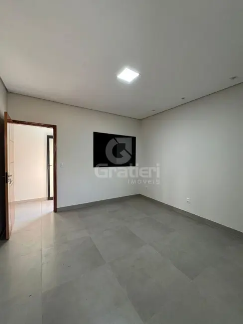 Foto 9 de Casa de Condomínio com 3 quartos à venda, 127m2 em Jardim Marialice, Araraquara - SP