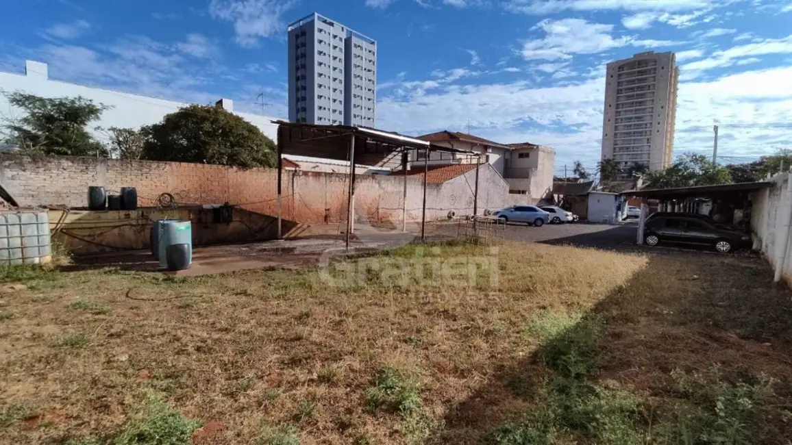 Terreno / Lote para alugar, 752m2 em Centro, Araraquara - SP - imagem 7 Foto 7 de Terreno / Lote para alugar, 752m2 em Centro, Araraquara - SP