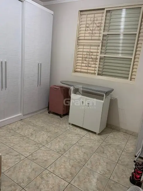 Foto 8 de Apartamento com 2 quartos à venda, 50m2 em Jardim Residencial Paraíso, Araraquara - SP