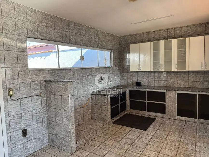 Casa com 3 quartos à venda, 322m2 em Jardim Santa Angelina, Araraquara - SP - imagem 9 Foto 9 de Casa com 3 quartos à venda, 322m2 em Jardim Santa Angelina, Araraquara - SP