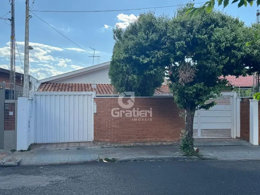 Casa com 3 quartos à venda, 322m2 em Jardim Santa Angelina, Araraquara - SP - imagem 1 Foto 1 de Casa com 3 quartos à venda, 322m2 em Jardim Santa Angelina, Araraquara - SP