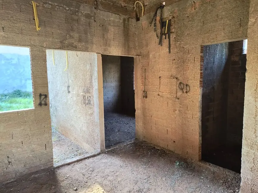 Casa com 3 quartos à venda, 64m2 em Jardim Maria Luiza, Araraquara - SP - imagem 1 Foto 1 de Casa com 3 quartos à venda, 64m2 em Jardim Maria Luiza, Araraquara - SP