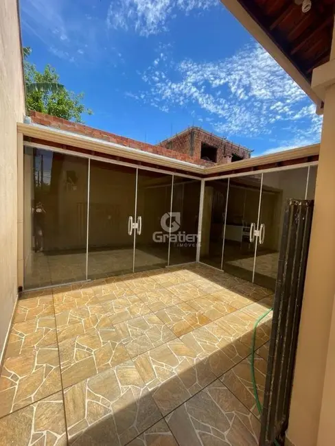 Casa com 2 quartos à venda, 100m2 em Jardim Victório Antônio de Santi II, Araraquara - SP - imagem 1 Foto 1 de Casa com 2 quartos à venda, 100m2 em Jardim Victório Antônio de Santi II, Araraquara - SP