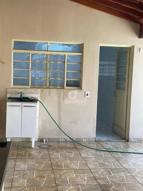 Casa com 2 quartos à venda, 100m2 em Jardim Victório Antônio de Santi II, Araraquara - SP - imagem 8 Foto 8 de Casa com 2 quartos à venda, 100m2 em Jardim Victório Antônio de Santi II, Araraquara - SP