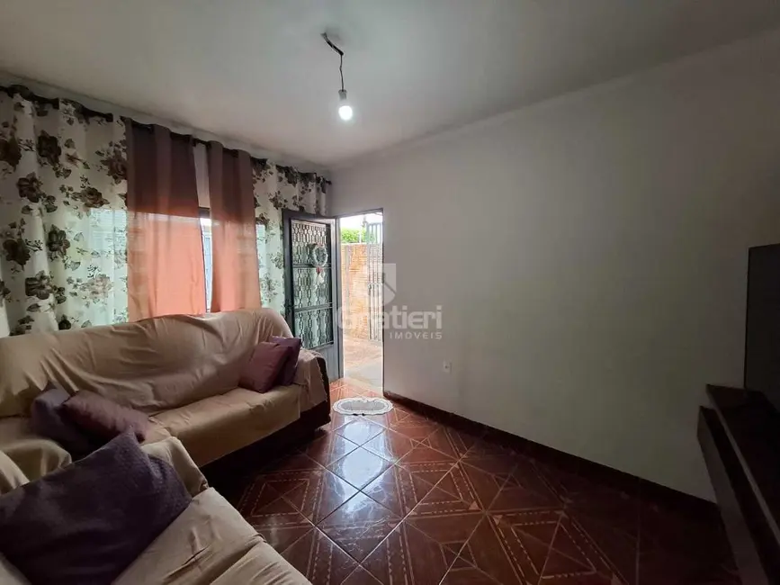 Casa com 2 quartos à venda, 79m2 em Jardim Portugal, Araraquara - SP - imagem 7 Foto 7 de Casa com 2 quartos à venda, 79m2 em Jardim Portugal, Araraquara - SP