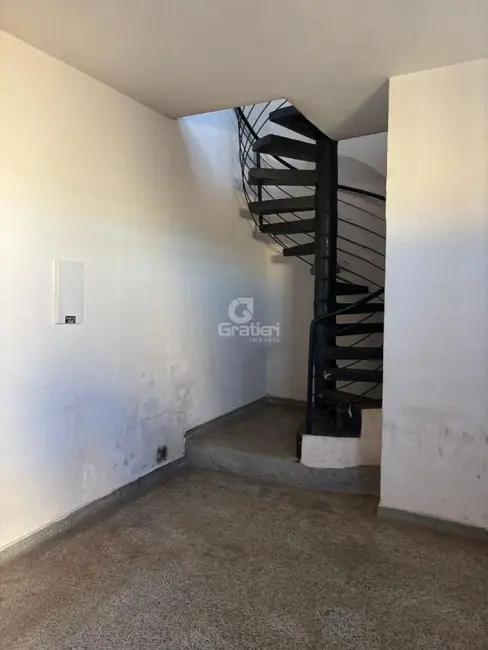 Armazém / Galpão para alugar, 215m2 em Jardim Eliana, Araraquara - SP - imagem 7 Foto 7 de Armazém / Galpão para alugar, 215m2 em Jardim Eliana, Araraquara - SP