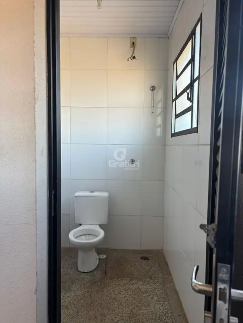 Armazém / Galpão para alugar, 215m2 em Jardim Eliana, Araraquara - SP - imagem 6 Foto 6 de Armazém / Galpão para alugar, 215m2 em Jardim Eliana, Araraquara - SP