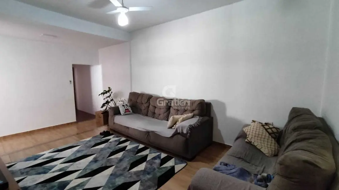 Foto 12 de Casa com 3 quartos à venda, 216m2 em Jardim Quitandinha, Araraquara - SP