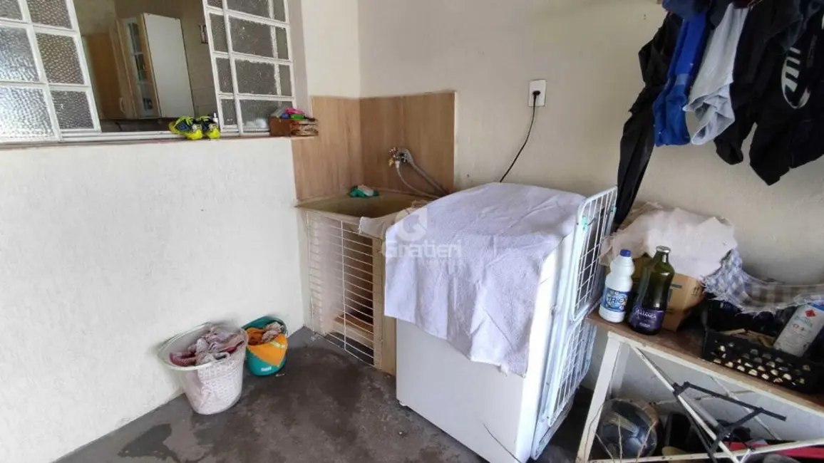 Foto 13 de Casa com 3 quartos à venda, 216m2 em Jardim Quitandinha, Araraquara - SP