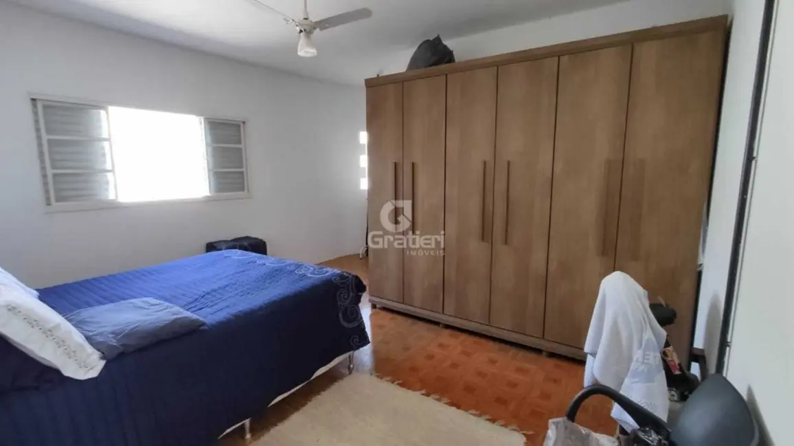 Foto 6 de Casa com 3 quartos à venda, 216m2 em Jardim Quitandinha, Araraquara - SP