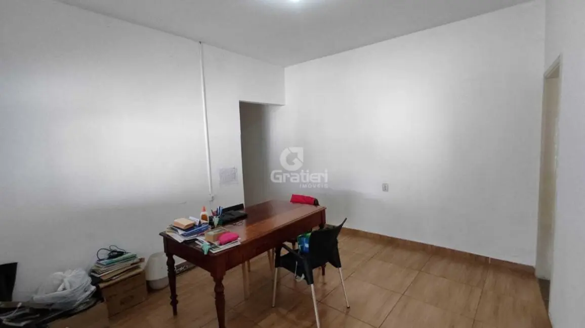 Foto 11 de Casa com 3 quartos à venda, 216m2 em Jardim Quitandinha, Araraquara - SP