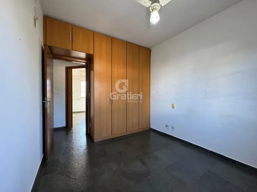 Sobrado com 2 quartos à venda, 61m2 em Jardim Nova Época, Araraquara - SP - imagem 6 Foto 6 de Sobrado com 2 quartos à venda, 61m2 em Jardim Nova Época, Araraquara - SP
