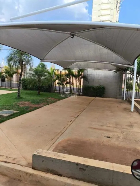 Apartamento com 2 quartos para alugar, 39m2 em Jardim Botânico, Araraquara - SP - imagem 4 Foto 4 de Apartamento com 2 quartos para alugar, 39m2 em Jardim Botânico, Araraquara - SP