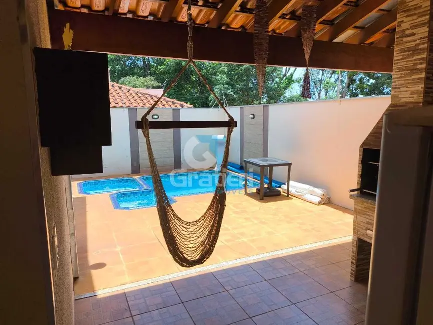 Casa com 3 quartos à venda, 140m2 em Jardim Aclimação, Araraquara - SP - imagem 3 Foto 3 de Casa com 3 quartos à venda, 140m2 em Jardim Aclimação, Araraquara - SP