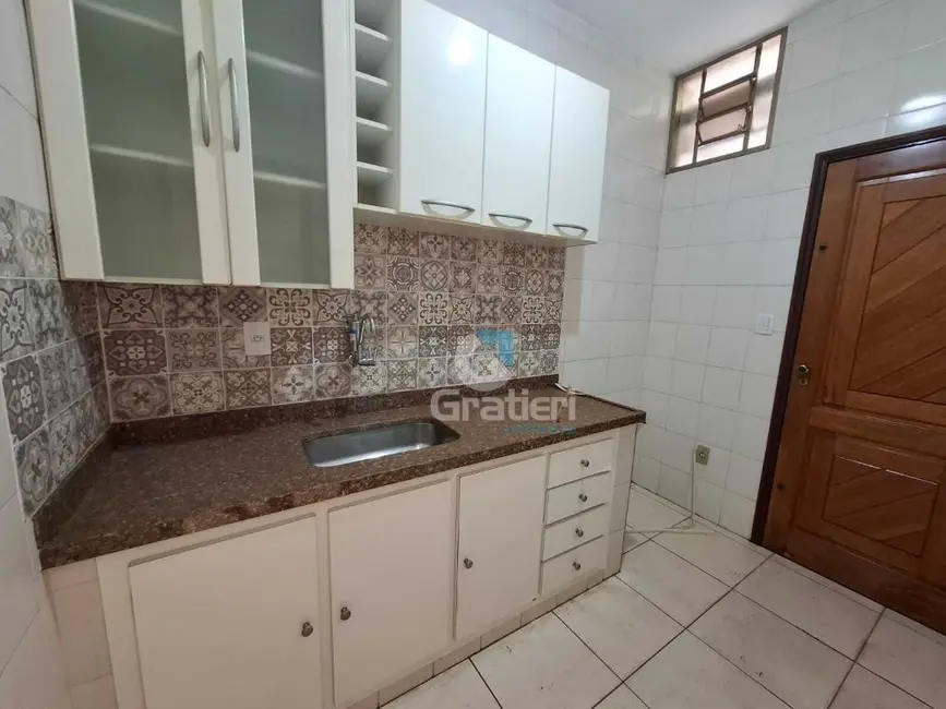 Foto 4 de Casa com 3 quartos à venda, 180m2 em Jardim das Estações (Vila Xavier), Araraquara - SP