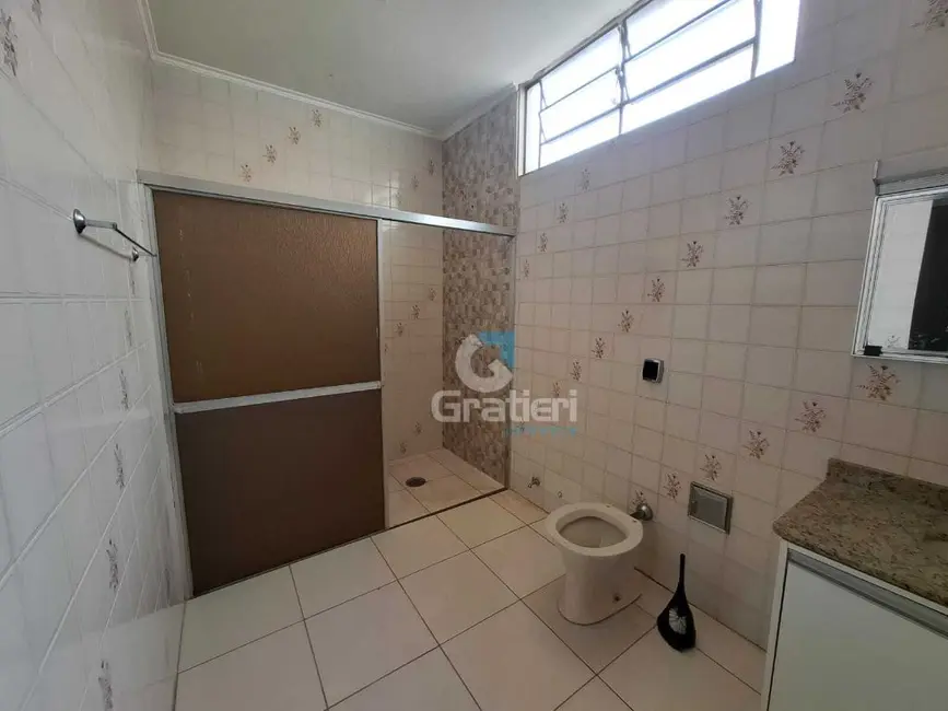 Foto 3 de Casa com 3 quartos à venda, 180m2 em Jardim das Estações (Vila Xavier), Araraquara - SP