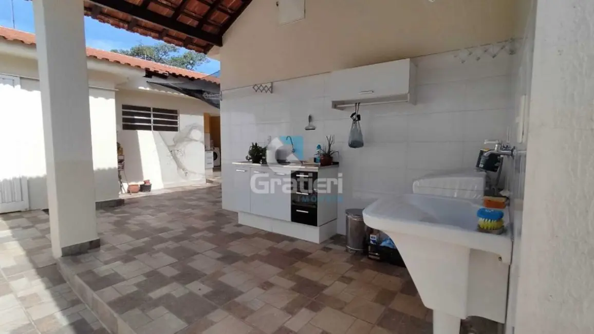 Foto 7 de Casa com 3 quartos à venda, 211m2 em Jardim do Carmo, Araraquara - SP
