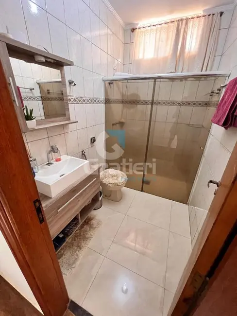 Foto 4 de Casa com 3 quartos à venda, 148m2 em Americo Brasiliense - SP