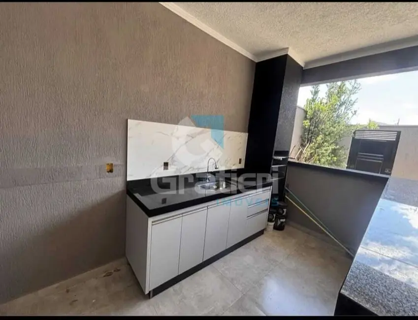 Sobrado com 3 quartos à venda, 198m2 em Jardim Residencial Lupo II, Araraquara - SP - imagem 6 Foto 6 de Sobrado com 3 quartos à venda, 198m2 em Jardim Residencial Lupo II, Araraquara - SP