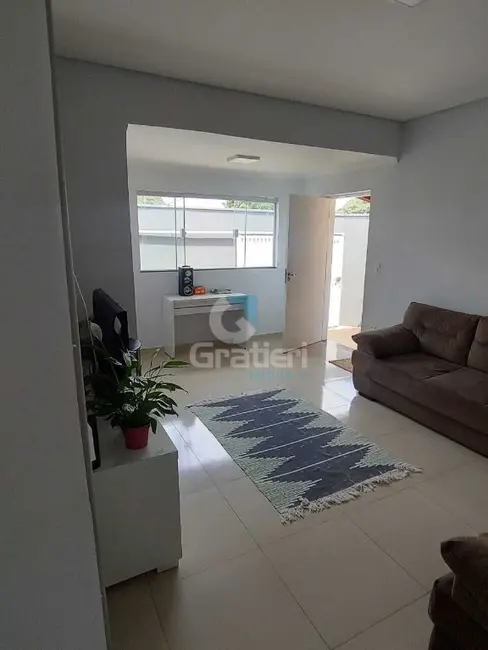 Foto 8 de Casa com 2 quartos à venda, 78m2 em Jardim do Carmo, Araraquara - SP