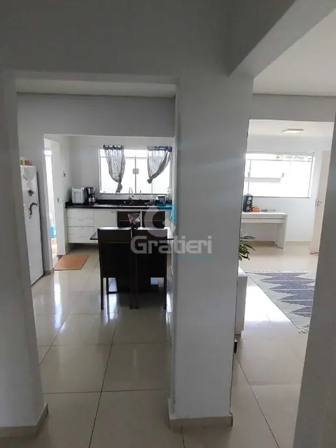 Foto 2 de Casa com 2 quartos à venda, 78m2 em Jardim do Carmo, Araraquara - SP