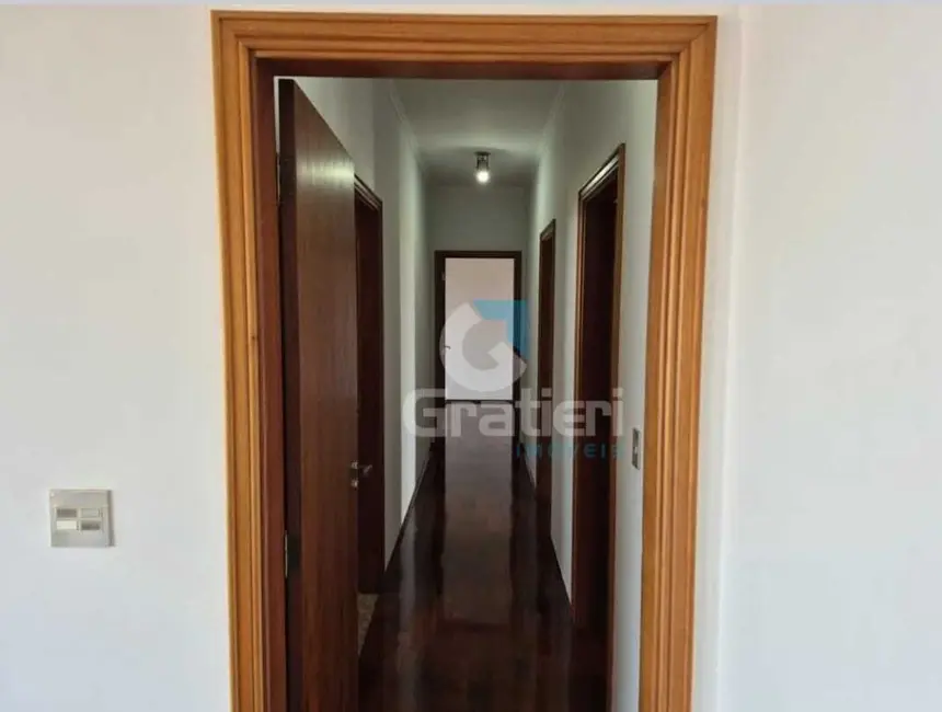 Foto 2 de Apartamento com 3 quartos à venda, 160m2 em Centro, Araraquara - SP