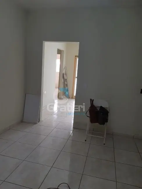 Casa com 3 quartos à venda, 120m2 em Jardim Adalberto Frederico de Oliveira Roxo I, Araraquara - SP - imagem 9 Foto 9 de Casa com 3 quartos à venda, 120m2 em Jardim Adalberto Frederico de Oliveira Roxo I, Araraquara - SP