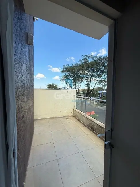 Foto 4 de Sobrado com 3 quartos à venda, 144m2 em Jardim Marialice, Araraquara - SP