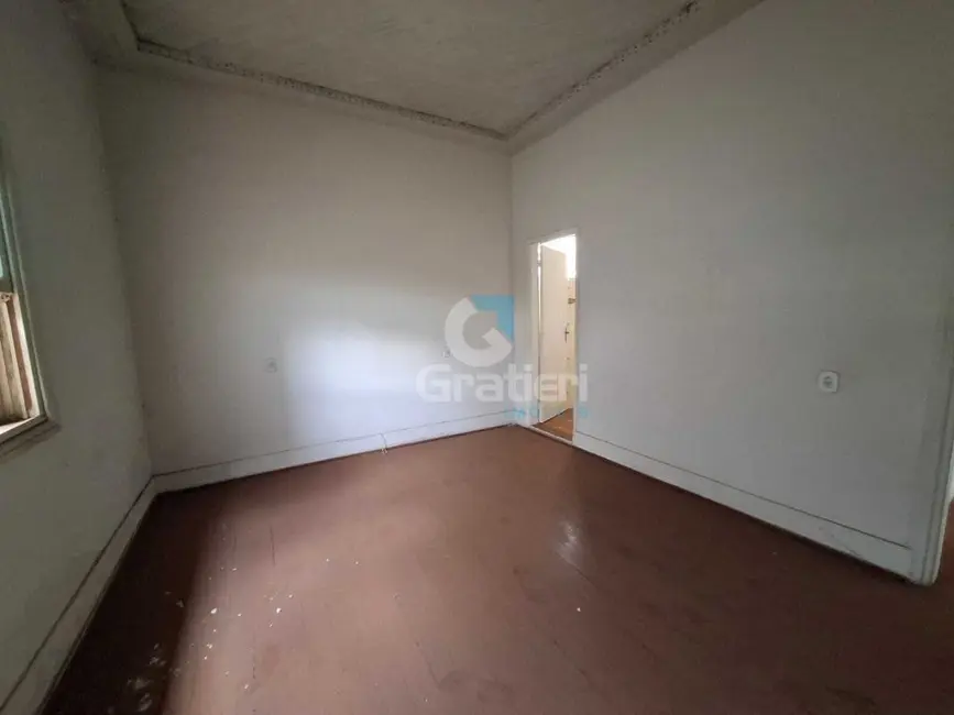 Foto 8 de Casa à venda, 268m2 em Vila Xavier (Vila Xavier), Araraquara - SP