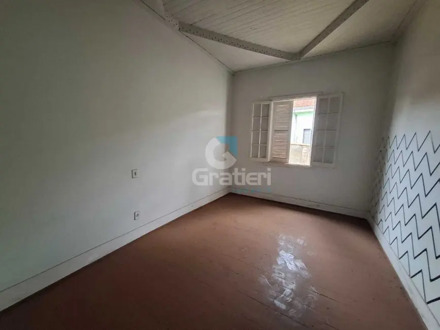 Foto 3 de Casa à venda, 268m2 em Vila Xavier (Vila Xavier), Araraquara - SP