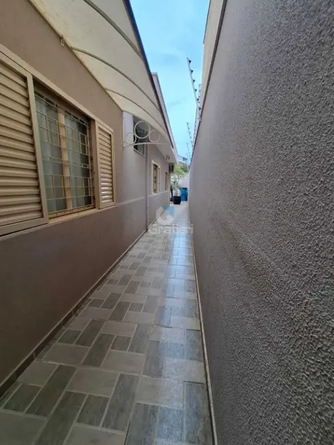 Foto 4 de Casa com 3 quartos à venda, 206m2 em Residencial Cambuy, Araraquara - SP