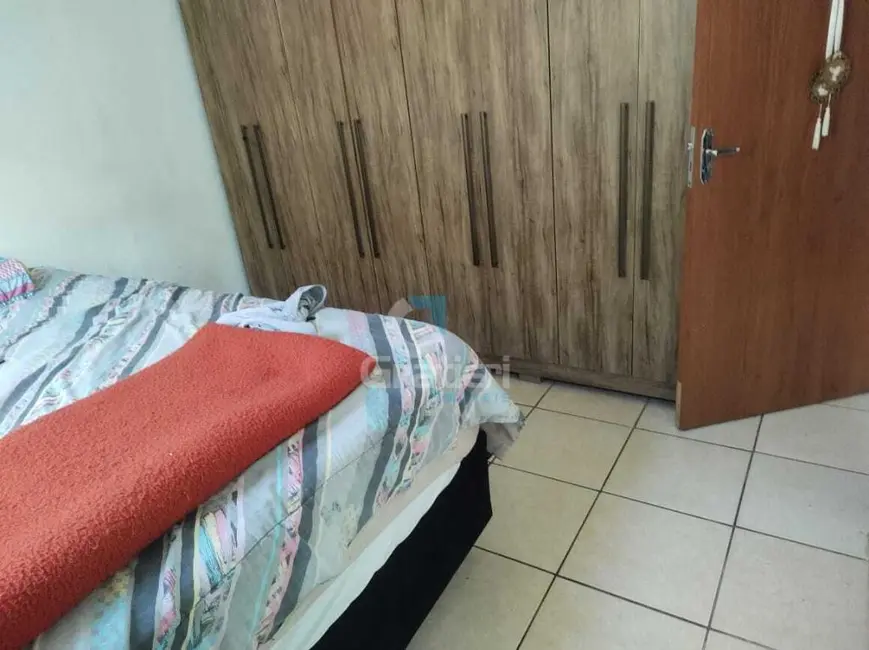 Foto 9 de Casa com 2 quartos à venda, 58m2 em Parque Residencial Jardim do Valle, Araraquara - SP