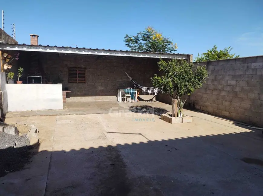 Foto 3 de Casa com 2 quartos à venda, 58m2 em Parque Residencial Jardim do Valle, Araraquara - SP