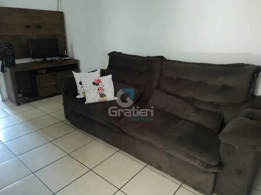 Foto 2 de Casa com 2 quartos à venda, 58m2 em Parque Residencial Jardim do Valle, Araraquara - SP