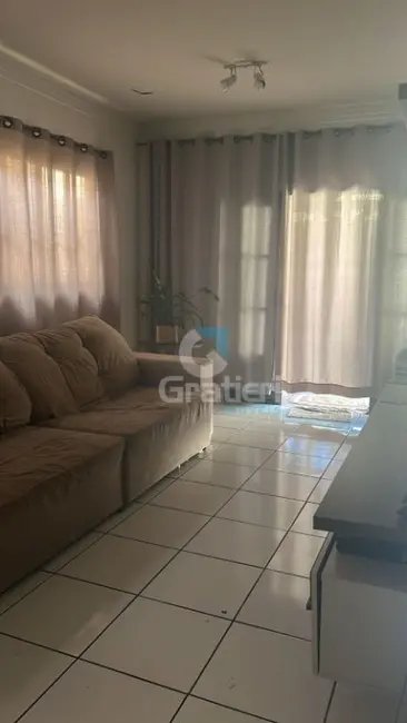 Foto 4 de Casa com 3 quartos à venda, 141m2 em Jardim Santa Júlia III, Araraquara - SP