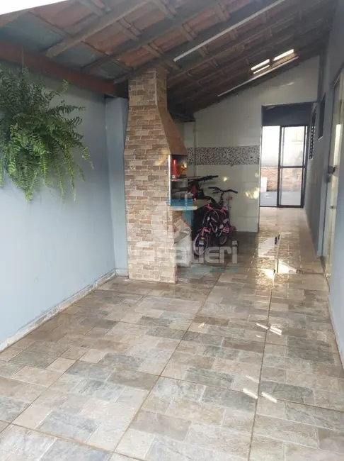 Foto 2 de Casa com 3 quartos à venda, 141m2 em Jardim Santa Júlia III, Araraquara - SP