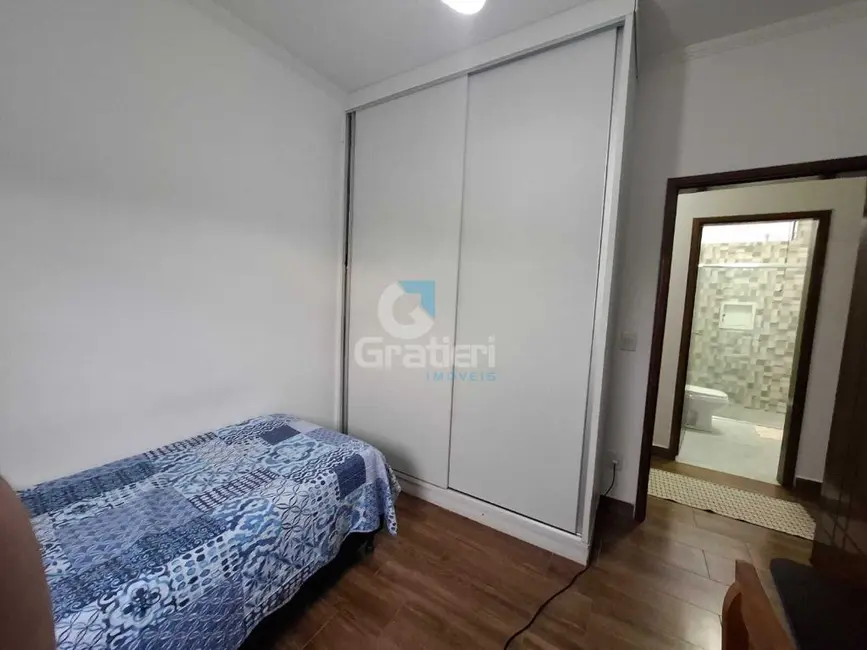 Foto 8 de Casa com 3 quartos à venda, 130m2 em Jardim Arangá, Araraquara - SP
