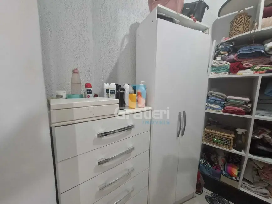 Casa com 3 quartos à venda, 124m2 em Jardim Morumbi, Araraquara - SP - imagem 4 Foto 4 de Casa com 3 quartos à venda, 124m2 em Jardim Morumbi, Araraquara - SP