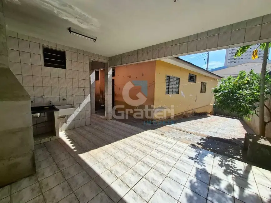 Foto 3 de Casa com 3 quartos à venda, 86m2 em Centro, Araraquara - SP